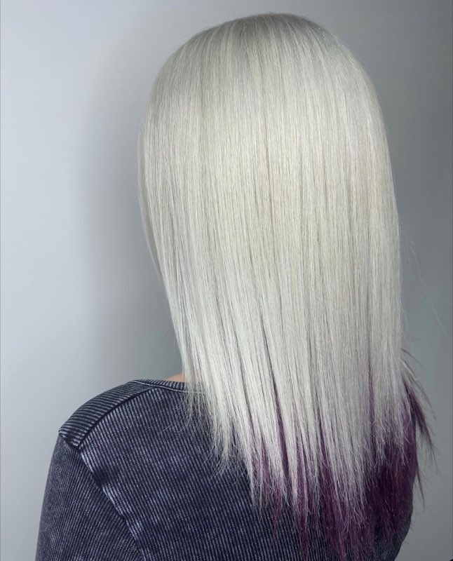 Bright platinum blonde taken to a clean, even tone