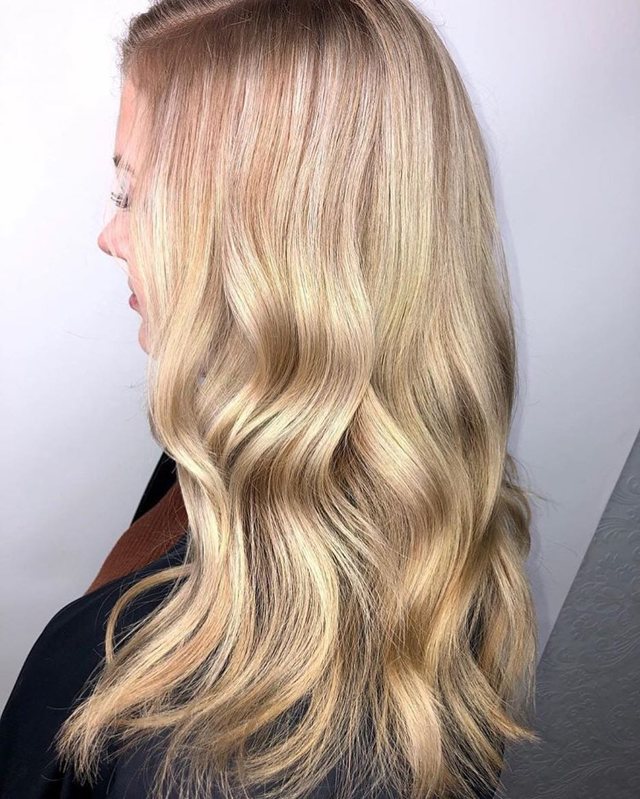Champagne Lived-In Blonde by Hello Beauty Lounge, Red Deer