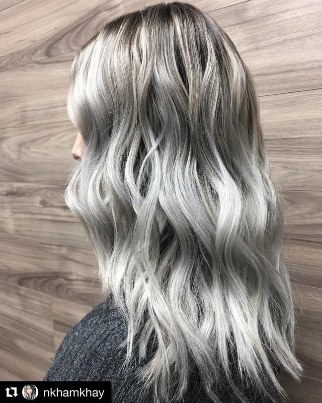 Warm Vanilla Melt by Hello Beauty Lounge, Red Deer